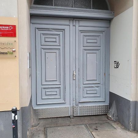 Apartment Cozy B66 - Naehe Alexanderplatz برلين المظهر الخارجي الصورة